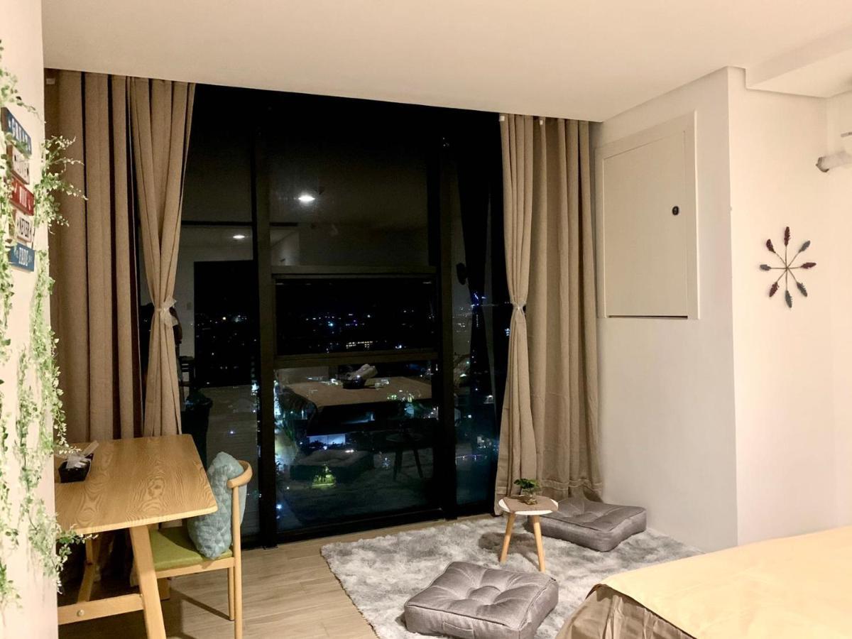 Condo In Cebu City Meridian With Netflix And Wifi, Near Ayala And It Park U03 Екстер'єр фото